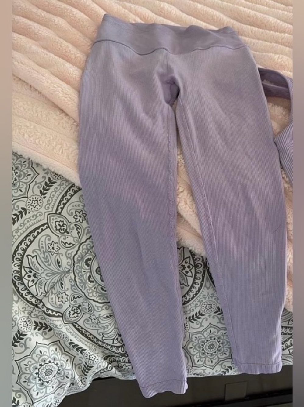 Spiritual Gangster Lavender Leggings